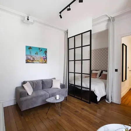 Charming Appt - 2p- Next To Batignolles Parigi